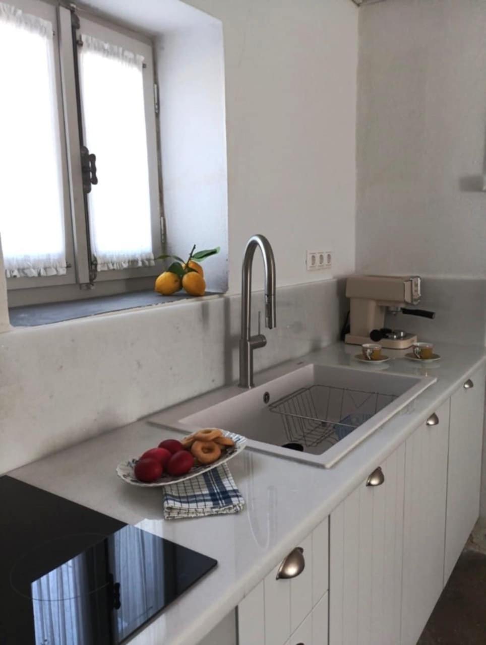 Aνεξάρτητη Παραδοσιακή Πέτρινη Κατοικία Korinth Exterior foto